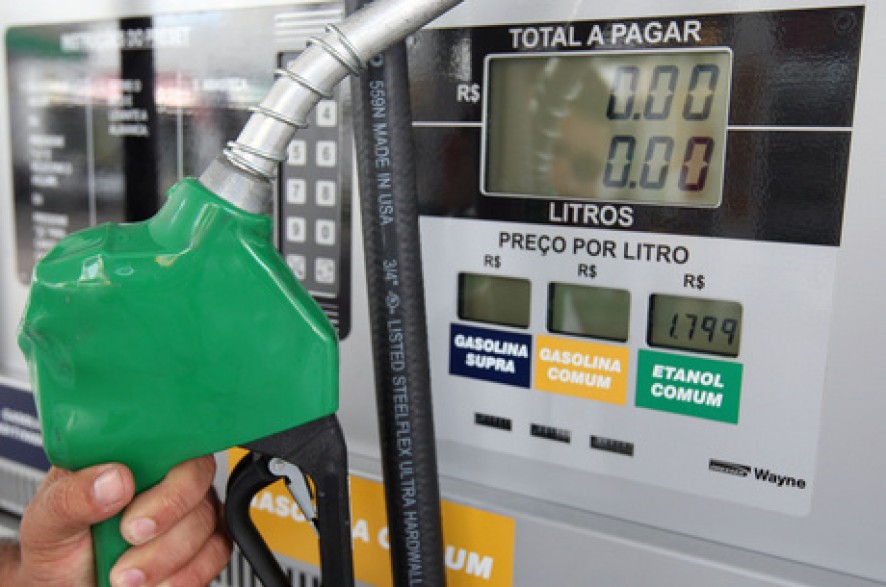 Resultado de imagem para ilustração do preço da gasolina com preço baixo