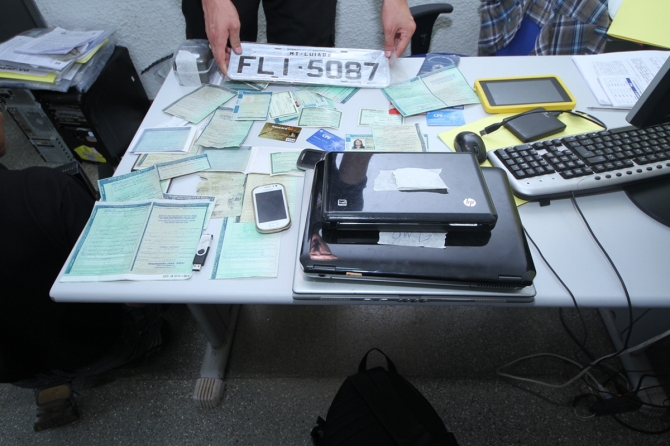 Foram cumpridos 13 mandados de busca e apreensão na região metropolitana