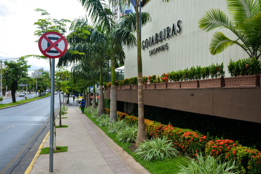 Resultado de imagem para goiabeiras shopping telefone