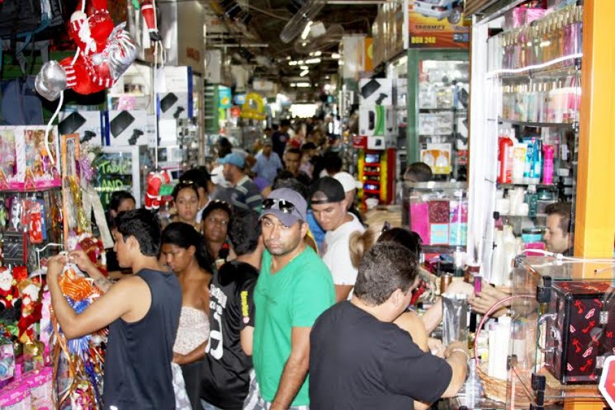 MidiaNews Shopping Popular de Cuiabá supera comercialização em 30 MidiaNews Shopping Popular de Cuiabá supera comercialização em 30
