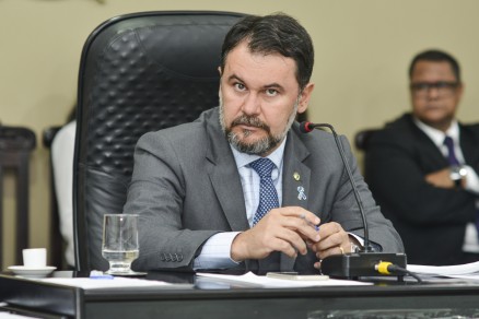 Oscar Bezerra