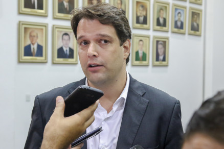Gustavo Oliveira