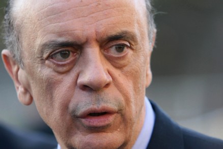 O ex-governador Jos Serra (PSDB) deve anunciar oficialmente nesta segunda-feira (27) sua disposio de concorrer  Prefeitura