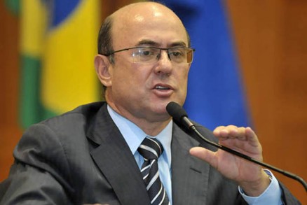 Jos Riva defende reduo de cargos e aperfeioamento de gastos do Governo do Estado