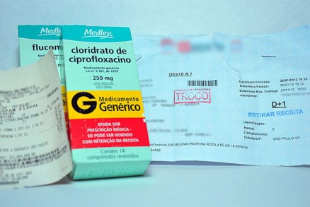 Remdios foram adquiridos sem receita pela reportagem do R7 em So Paulo