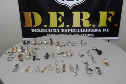 Receptadores estavam com parte dos relgios futados da Casa do Relojoeiro