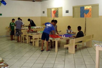 Os meninos de 9 e de 12 anos sero levados para o Lar da Criana at sair deciso do juizado