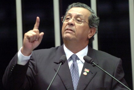 Jayme Campos, que  membro da CPI: Cachoeira  um homem-bomba