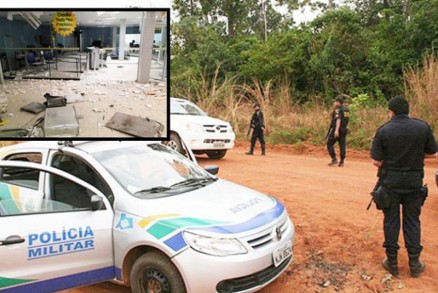 No confronto morreram trs assaltantes e cinco foram presos