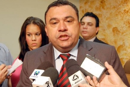 Deucimar, que sonha com uma vaga na Assembleia; rodzio seria uma manobra de aliados