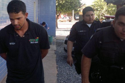 Jonathan ia se mudar para Barra do Garas para fugir das brigas com o padrasto