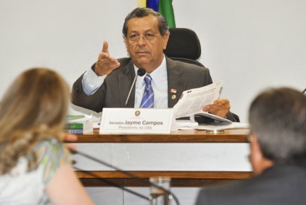 Jayme, presidente em exerccio do Conselho de tica do Senado, responde a processos