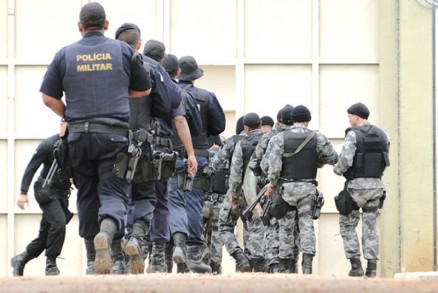 Foras especiais da PM cercaram o Presdio Ferrugem, em Sinop, para evitar possveis fugas