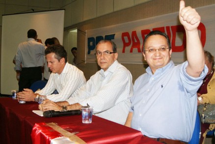 Taques faz sinal de positivo, Kamil assume PDT em Cuiab e Mauro permanece com sua indeciso