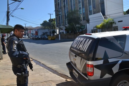 A falsa denncia mobilizou pelotes de elite da Polcia Militar, na manh de hoje