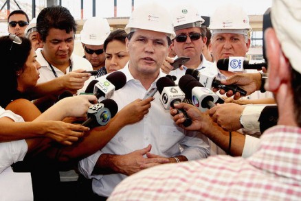 Silval, aps ato pblico na Arena Pantanal: confiana na absolvio pelo TRE-MT