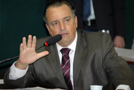 Pedro Henry, cujo irmo foi cassado em Cceres por crime eleitoral, que retomar o poder