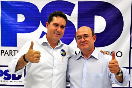 Tio da Zaeli e o secretrio-geral do PSD, Jos Riva: prefeito diz no ter desgaste