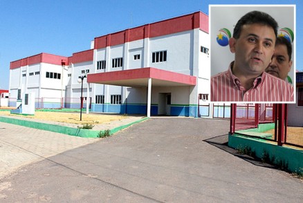 Secretrio de Sade, Vander Fernandes, segue o antecessor e privilegia OSS na gesto de hospitais
