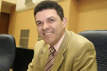 Prefeito de Sinop sofre mais um desgaste, com processo sobre compra de votos em 2008