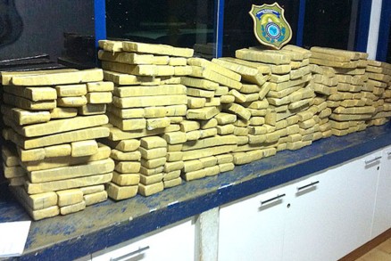 Neste ano, a PRF apreendeu, em 3 barreiras no Estado, 698 quilos de cocana pura e pasta-base