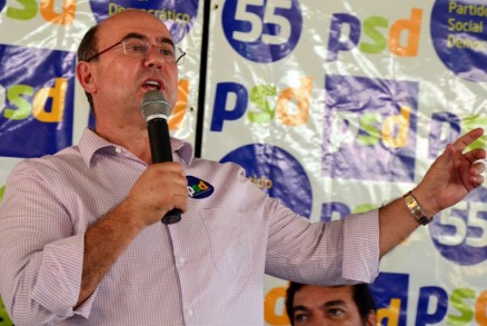 O deputado Riva, lder do PSD, nega articulao para a Secopa