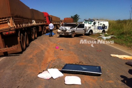 O assalto ao carro-forte ocorreu no final da manh de hoje, na BR-163