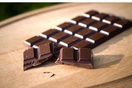 Consumo de chocolate amargo exige modera��o, segundo nutricionista 