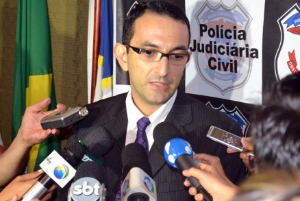 O delegado Lindomar Tofoli, que conduz as investigaes da Operao Cartas Marcadas