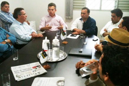 Mauro Mendes discute composio com a cpula do PMDB: vice em negociao