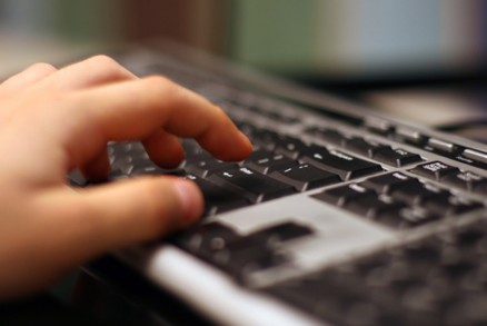 Clientes reclamam de lentido na conexo