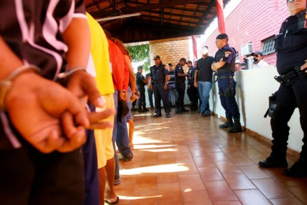 No registro da PM, maioria dos casos de homicdio envolve jovens, incluindo adolescentes, na Grande Cuiab