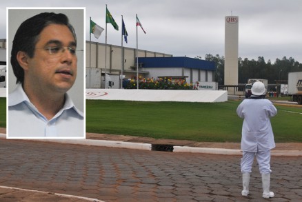 Marcos Camilo, da JBS, nega que a empresa maltrate funcionrios, como denunciou sindicato