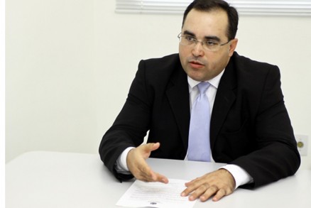 O ex-procurador-geral Fernando Biral: cobrado por Jocilene Assuno