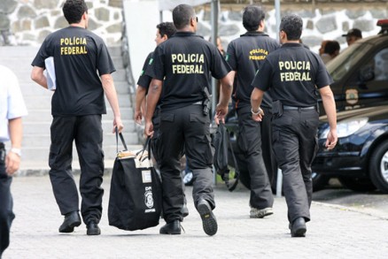 Policiais federais retomaram os servios nesta segunda-feira (15)