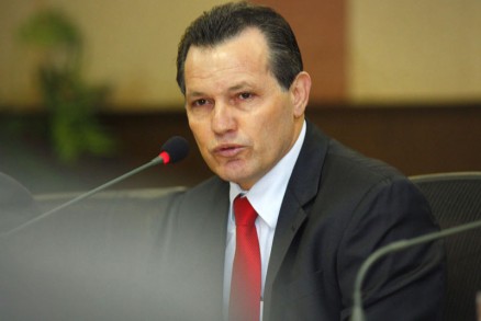 Silval nega participao em desvios e diz que vai se defender