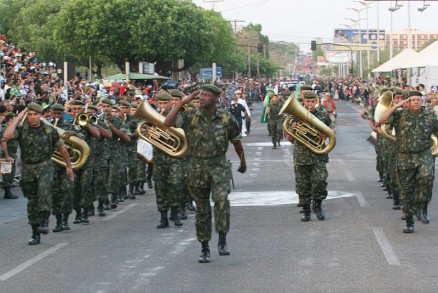 Desfile Cvico: local alterado devido s obras da Copa