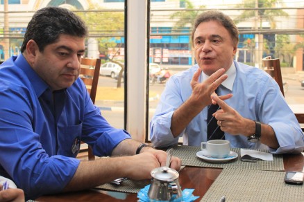 lvaro Dias ressalta importncia de Cuiab, mas Maluf no recebe apoio financeiro do partido