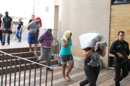 Quadrilha fraudava cartes de crdito e causou prejuzo de mais de R$ 1 milho