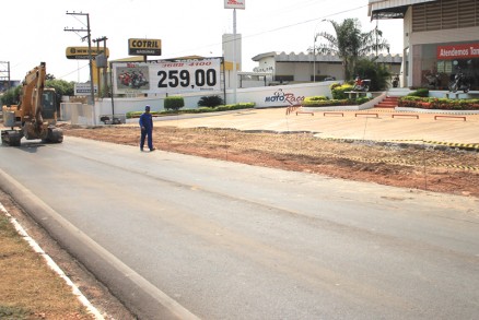 Avenida da FEB: Obras mudam itinerrio do transporte coletivo na via