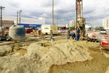 Trincheira do Santa Rosa, em 2012: empresa foi a responsvel por dar incio  obra