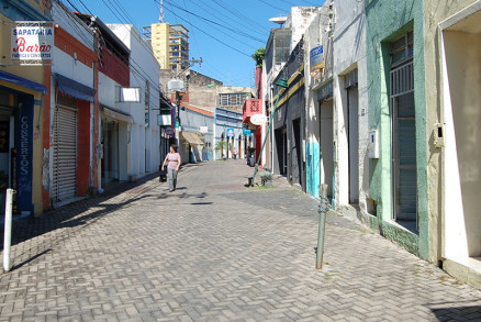 Lojas nos shoppings e ruas estaro fechadas no dia do trabalho