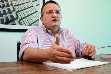 Pedro Taques: "Eu cumpro meu papel de oposio ao Governo"