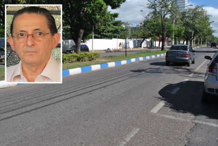 Prefeito Chico Galindo (detalhe), que est proibido de pintar meio-fios com as cores azul e branco