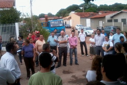 Santa Amlia: moradores fazem protesto contra instalao de rede de alta tenso