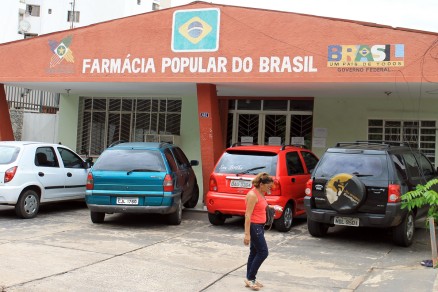 Farmcia de Alto Custo: audncia de remdios prejudica tratamento de pacientes