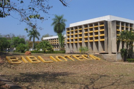 Campus da UFMT de Cuiab�:  Campus de V�rzea Grande ainda est� em fase de constru��o 