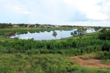 Lagoa encantada: imagem do descaso, aps investimento milionrio