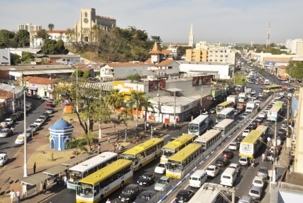 Obras do VLT iro interditar trnsito na Prainha durante seis meses
