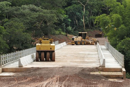 Obras de ponte e prolongamento da Rua dos Eucaliptos ser inaugurada em abril, segundo a Secopa